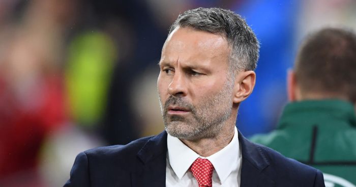 2 huyền thoại Man Utd